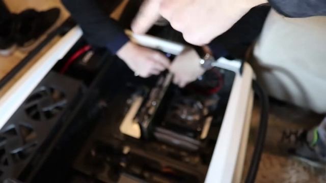 ARMADO PC RYZEN 7 3700X + Asrock X570 Steel Legend + RTX 2060 SUPER 8GB + 32GB RAM RGB смотреть онлайн