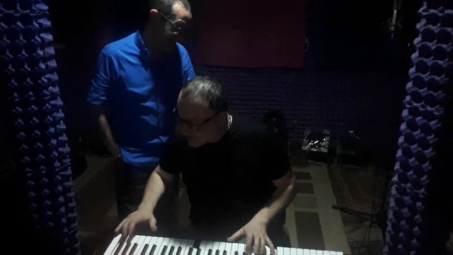 Vahag Hovhanesyan & Kitay // Ashxatanqayin// смотреть онлайн
