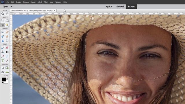 Photoshop Elements How to Remove a Shadow from a Face смотреть онлайн