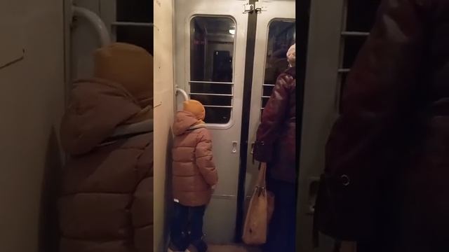 Едем на дизеле, папа встречает на вокзале смотреть онлайн