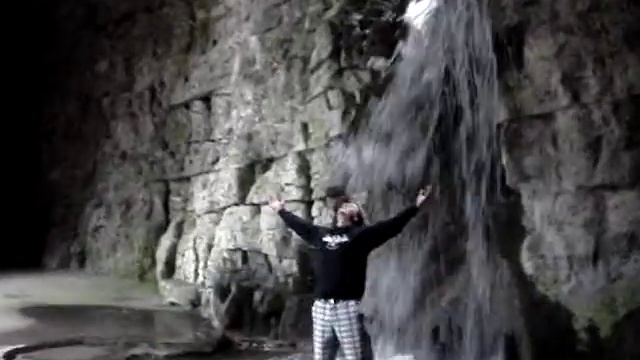 Parc des Buttes Chaumont, Paris смотреть онлайн