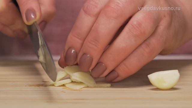 Битые огурцы с кешью. Китайская кухня. Рецепт от Всегда Вкусно!.mp4 смотреть онлайн