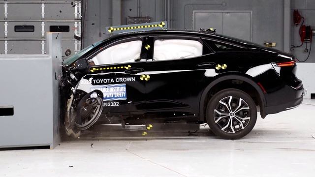 2024 Toyota Crown – Crash Test смотреть онлайн