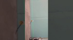 Как настроить маятник   в лазерном уровне.