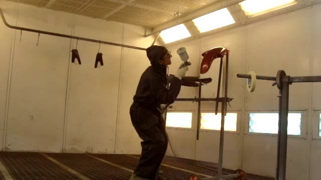 Покраска мотоцикла СУЗУКИ БАНДИТ 400 смотреть онлайн