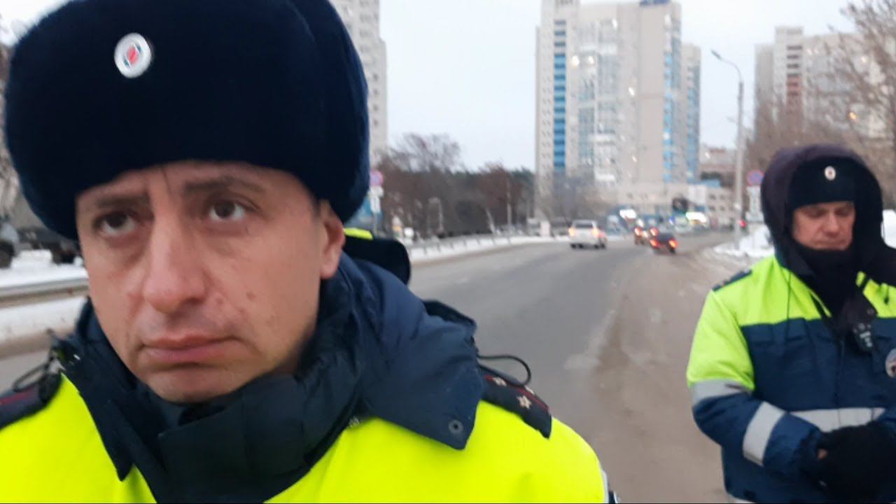 Воронеж. Зашкаливающая наглость нарушителей в погонах. Позорникам плевать на законы смотреть онлайн