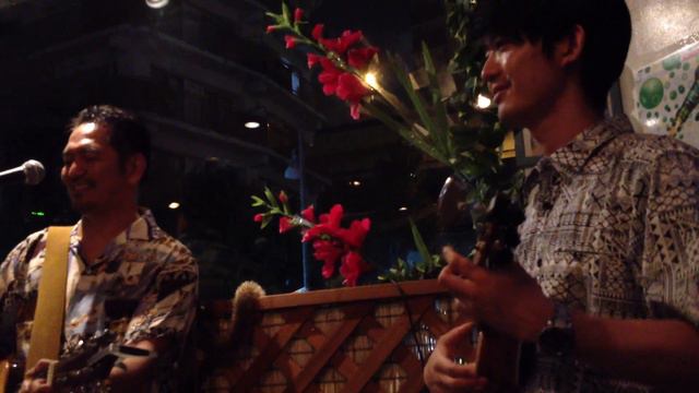 Kaimana Hila смотреть онлайн