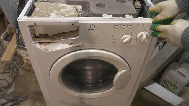 Стиральная машина Indesit WIU 102. часть 3, проверка модуля. смотреть онлайн