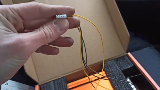 Распаковка, внешний обзор и установка усилителя DL Audio Barracuda 2.65 в Subaru Outback смотреть онлайн