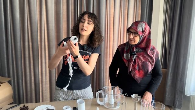 Canavar Gibi El Blenderı İnceleme ve Kutu Açılımı | Grundig 1500W Robot смотреть онлайн