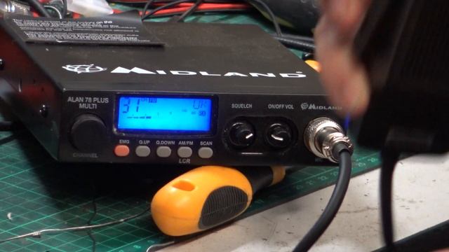 Microphone comparisons Midland 78, Telecomm TC9000 - Factory VS replacement смотреть онлайн