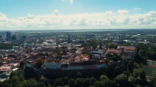 Tallinn City, Estonia Tour (2017) смотреть онлайн