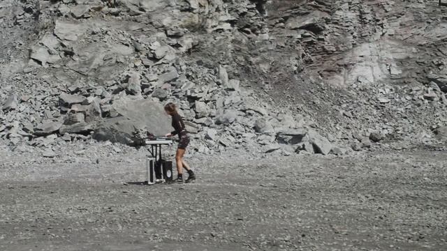 DJ NASTIA - Карьер №3 «АрселорМиттал Кривой Рог» | Scary Beautiful #7 18+ смотреть онлайн