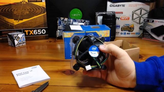 Intel Core i7 4770K Unboxing & Overview смотреть онлайн