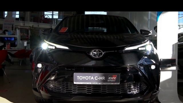 The ALL NEW Toyota CHR Is INCREDIBLE! Here's Why! смотреть онлайн