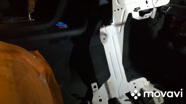 Замена мотора вентилятора отопителя печки VOLVO S80. 2009г. смотреть онлайн