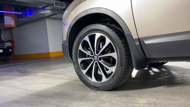 Nissan Qashqai смотреть онлайн