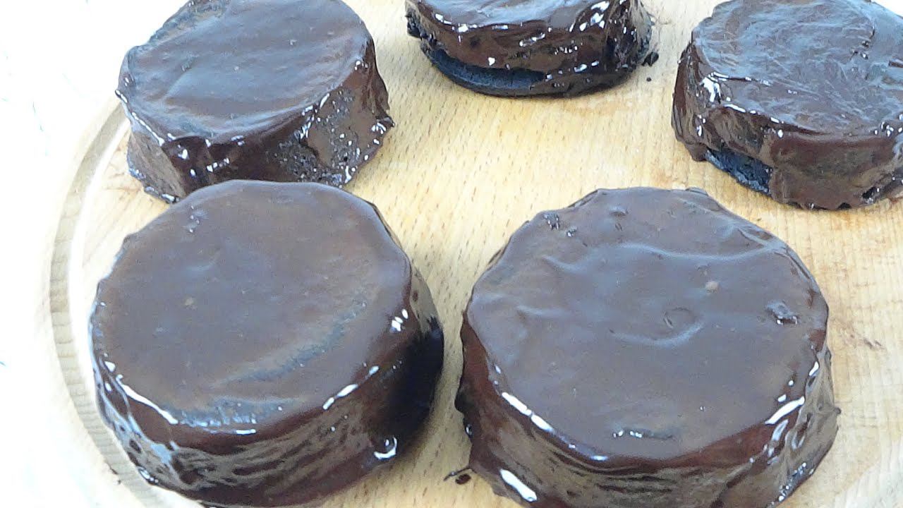 Шоколадный Кекс без муки и сахара. Я не думала что получится так вкусно! смотреть онлайн