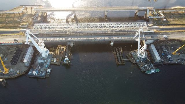 Реконструкция моста через Никольское устье Северной Двины в г Северодвинске 31.10.2020 смотреть онлайн