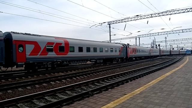 ЭП1М-532 с поездом №61 Москва Нальчик