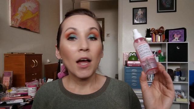 Mega EMPTIES February 2020 // DRUGSTORE MONTH смотреть онлайн