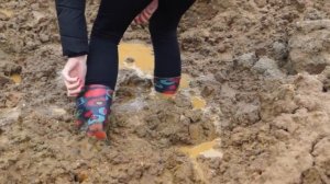 застревашки в грязи или mud challenge