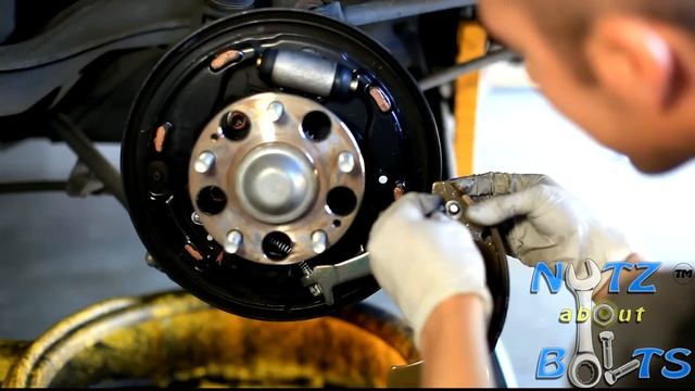 2003-2007 Honda Accord rear shoes replace смотреть онлайн