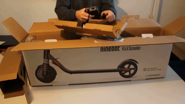 Unboxing Segway Ninebot ES2 Electric Scooter смотреть онлайн