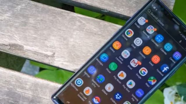 iPhone XS Max vs Galaxy Note 9: Which Phone Wins? Explain in Hindi смотреть онлайн