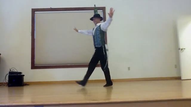 Bottle Dance - Танец с бутылкой смотреть онлайн