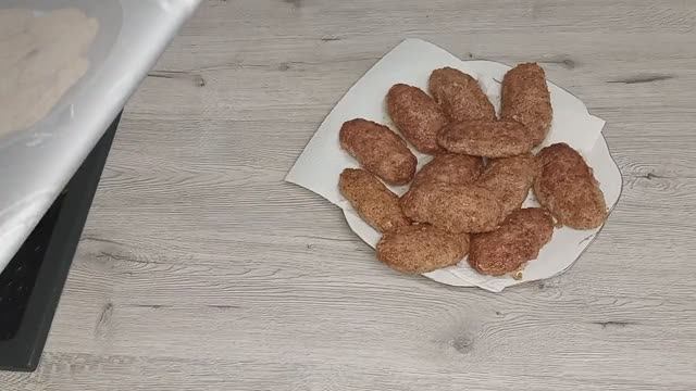 НЕЖНЫЕ КОТЛЕТЫ ИЗ ИНДЕЙКИ.