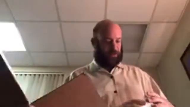 Shure MV88+ Video Kit Unboxing смотреть онлайн