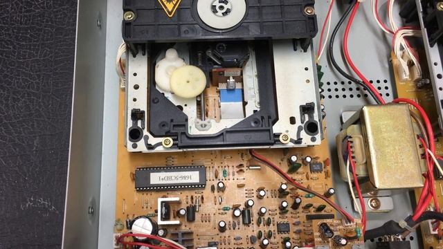 Fixing A CD Player That Doesn't Read Discs - Laser Alignment / Power Adjustment Tweak - Repair Guid смотреть онлайн