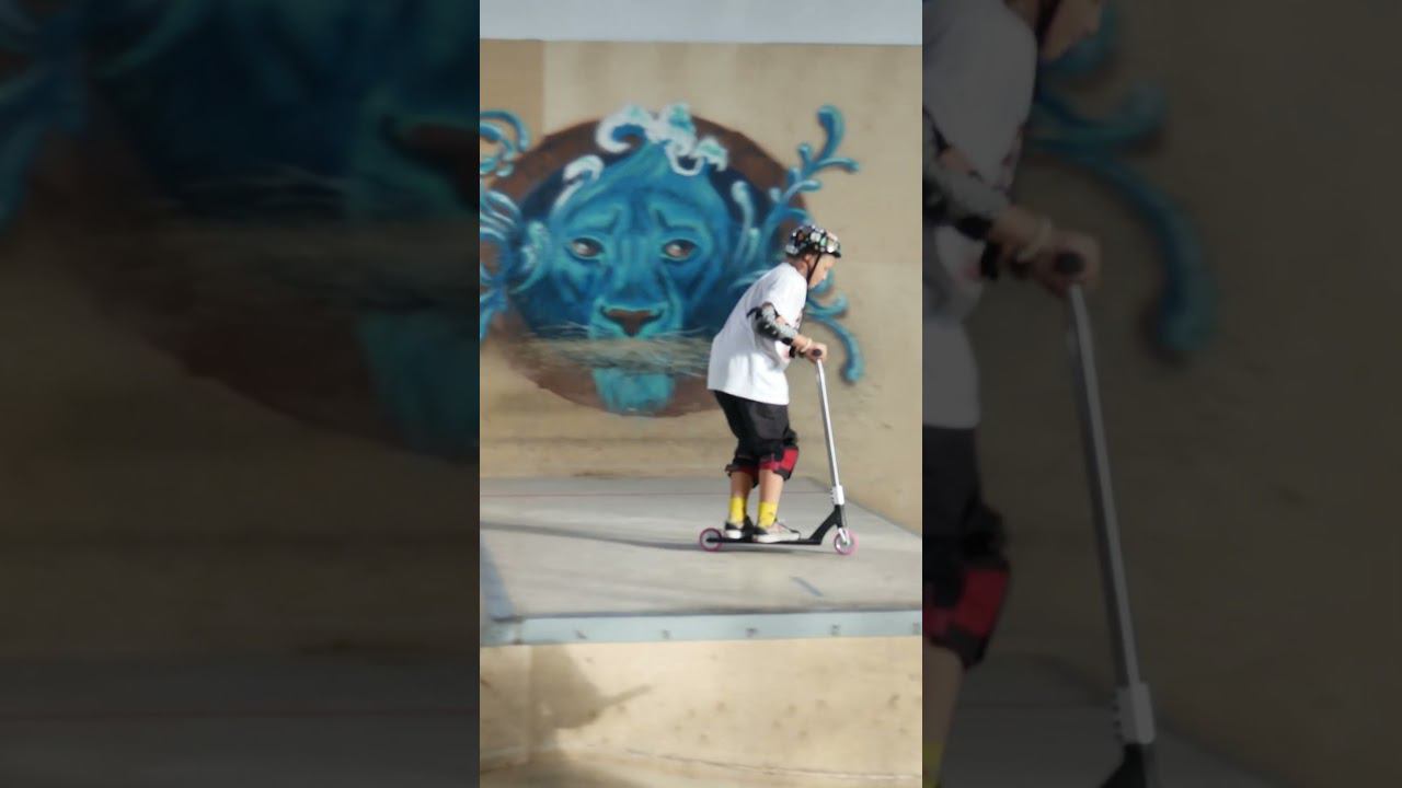 Solo Vokul трюковой самокат на SCS. В скейт парке BunnyHop есть на чем погонять. #трюковойсамокат смотреть онлайн