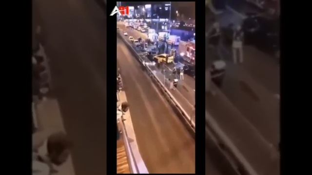 Вблизи Стамбула произошло сильное землетрясение магнитудой 6 баллов. смотреть онлайн