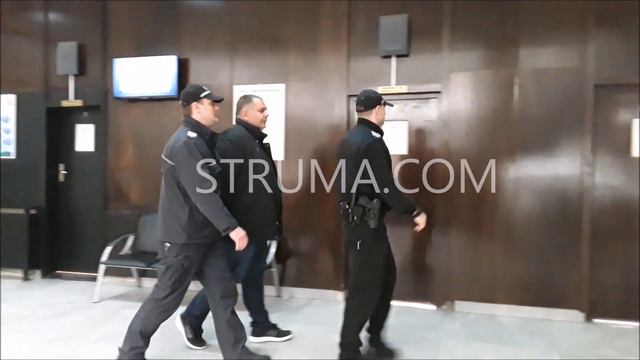 Мартин Филипов-Дебелия отново пред съда смотреть онлайн