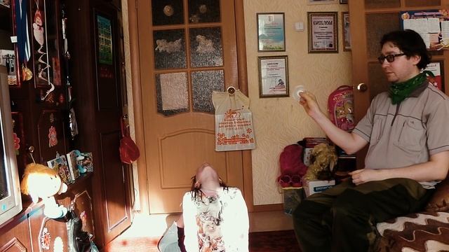 гимнастика против спиннера челлендж CHALLENGE gymnastics vs spinner смотреть онлайн