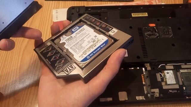 Адаптер переходник HDD caddy 12.7мм вместо DVD привода. Установка ssd в ноутбук Acer Aspire 5755g смотреть онлайн
