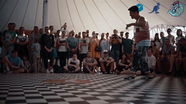 Gipsy (Predatorz) vs ArtSchool (Back2School) | 1/2 | Брейк На Волне 06/16 смотреть онлайн