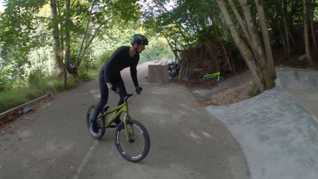 Riding the Forgotten Road - Dream Spot смотреть онлайн