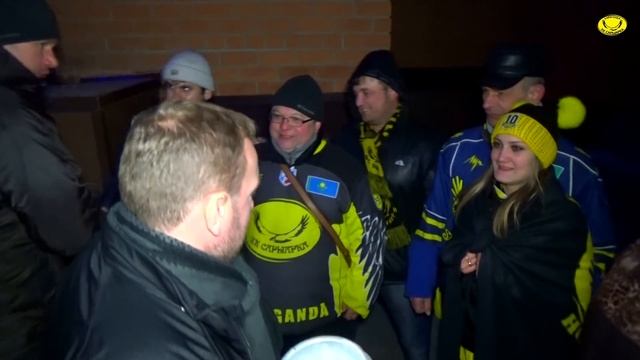 Болельщики "Сарыарки" поздравили главного тренера с днем рождения! смотреть онлайн