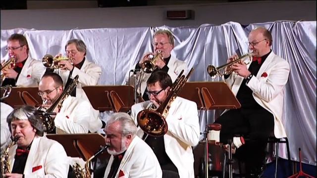Munich Swing Orchestra - Song of India смотреть онлайн