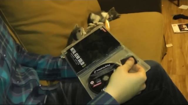 Распаковка Metal Gear Solid HD Collection for Xbox360 + MGS3 for PS2 смотреть онлайн