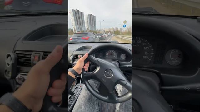 Взаимопомощь на дороге 😁 #car #nissan #speed #testdrive #jdm #reels #а смотреть онлайн