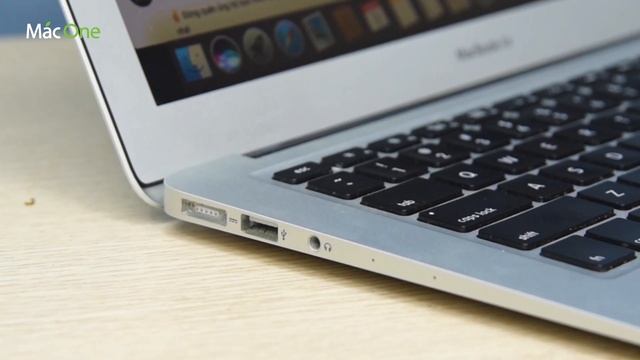 Đánh Giá Macbook Air 13