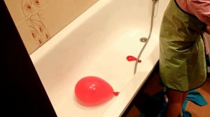 Опыты с шариком и водой