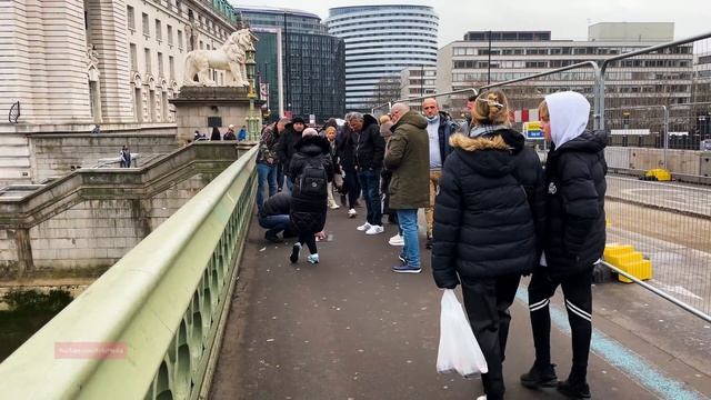 The Westminster Bridge Scam (4K)