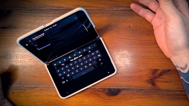 SURFACE DUO : Déballage, Design et Installation смотреть онлайн