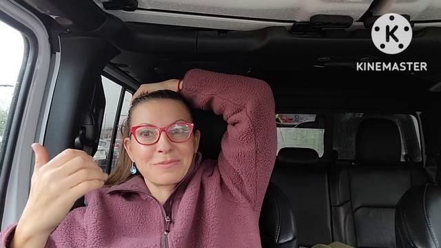 ВСЕ В СБОРЕ ВСЕ ПОМОГАЮТ ВСЕ СУЕТЯТСЯ Я РОКОВАЯ ЖЕНЩИНА смотреть онлайн