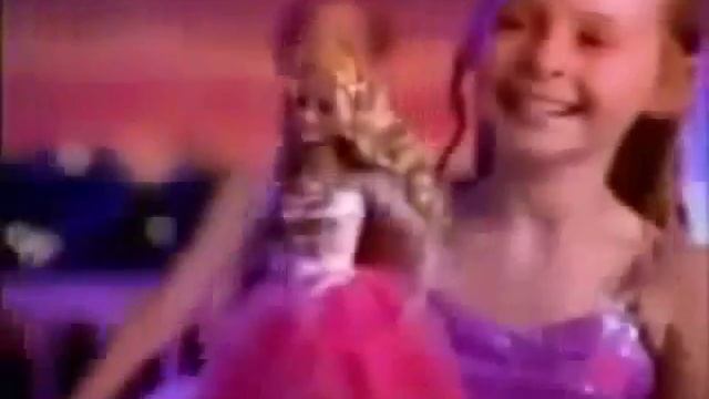 Barbie in the 12 Dancing Princesses Doll Commercials смотреть онлайн